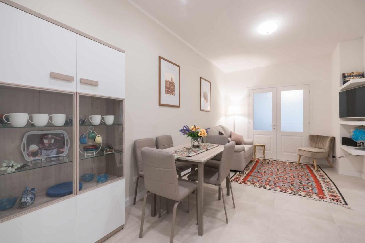 Ghibellina Apartment With 2 Bedrooms Florence Luaran gambar